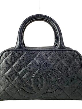 CHANEL Matelasse A20996 Black Calfskin Handbag Gold hardware